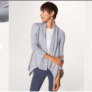 Lululemon • Wrap It Up Sweater • Size 8